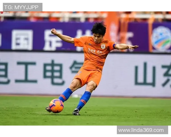 中国足球新星崛起 谁将成为下一位足坛巨星引领未来辉煌