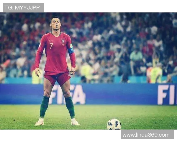 全球足坛巨星汇聚聚焦：他们如何改变了足球世界的格局与未来